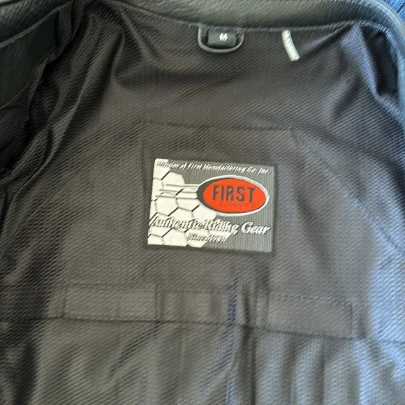 First classic leather jacket NWT - Picture 8 of 14